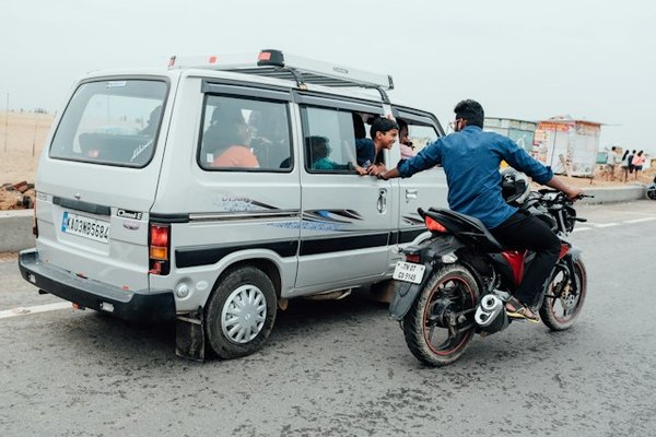 Les méthodes pour augmenter la sécurité passive sur une moto vintage